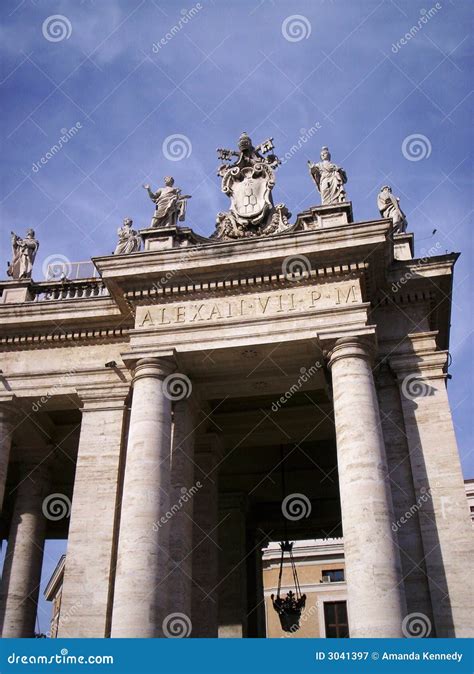 St. Peter s Square stock image. Image of bernini, sculptures - 3041397