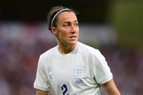 How Lucy Bronze Became One Of The All Time Football Greats Evening