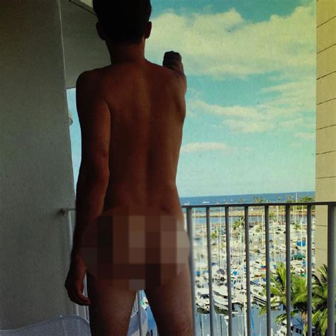 Tom Odell Flashing Bare Ass Naked Male Celebrities