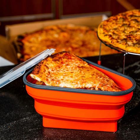 This Collapsible Reusable Pizza Container Is The Perfect Way To Store