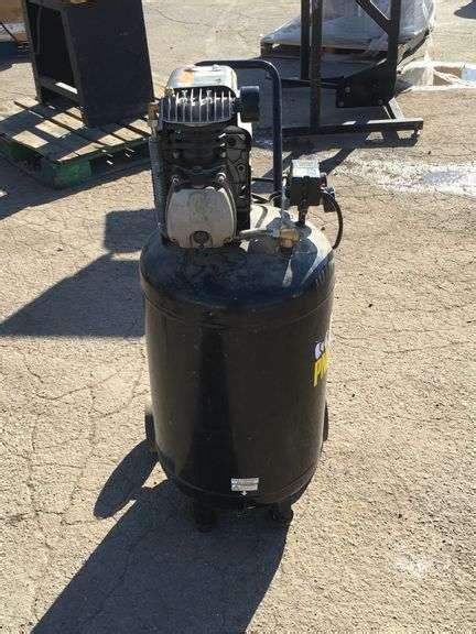 Central Pneumatic 21 Gal 125 Psi Air Compressor Sierra Auction Management Inc