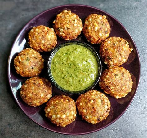 Sabudana Vada Recipe | Crispy Sago Fritters | VegeCravings