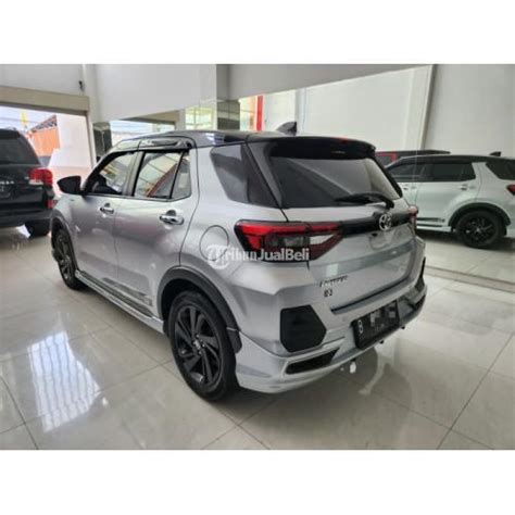 Mobil Toyota Raize T Gr Sport Tss Two Tone Bekas Tipe Tertinggi