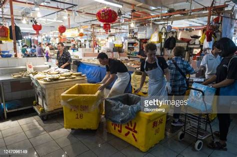 51 Singapore Chinatown Complex Wet Market Stock Photos High Res