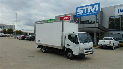 2018 FUSO CANTER 515 WIDE CAB PANTECH JTFD5246555 JUST TRUCKS