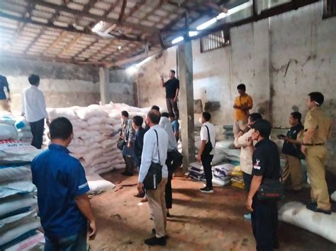 Petani Jember Kekurangan Pupuk Bersubsidi Pemkab Ajukan Pasokan Ke