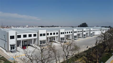 Renta de naves industriales en Toluca Desde 860 m² hasta 8 400 m²