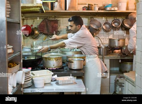 Kitchen beirut hi-res stock photography and images - Alamy