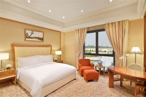 The Ritz Carlton Riyadh Hotel Riyadh Saudi Arabia Club Room