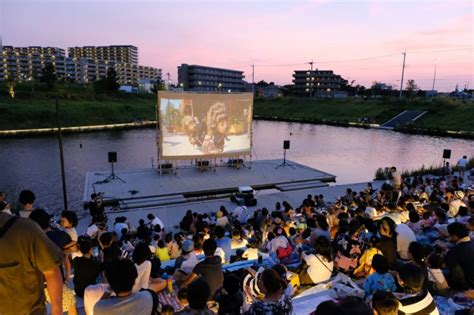 柏の葉の夏休みは野外映画で始まる。 720（土）に毎年恒例 ねぶくろシネマ柏の葉 T Siteで「ジュラシック・ワールド」を無料上映