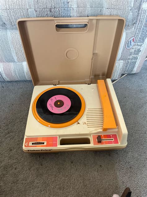 Old fisher price vinyl record player : r/vintageaudio