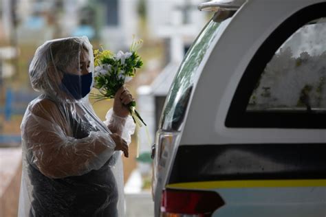 Toque De Queda Por Colapso De Hospitales En El Estado Brasileño De Amazonas