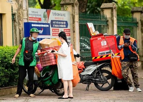 1 đơn hàng Shopee shipper được bao nhiêu tiền, cách tính thế nào?