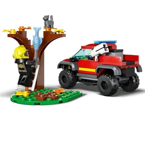 Lego City Пожарникарски камион 4х4 Fire Truck Rescue 60393 от Техномаркет