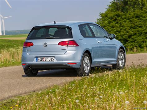 Volkswagen Golf Tdi Bluemotion Rear Wallpaper Caricos