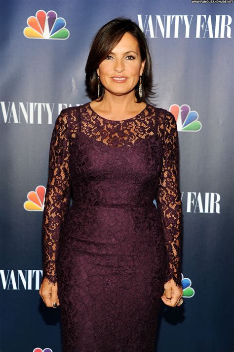 New York Mariska Hargitay Babe Beautiful Posing Hot High Resolution