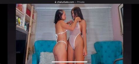 Fdjbszfhを視聴 Latinas Lesbians Threesome Porn SpankBang