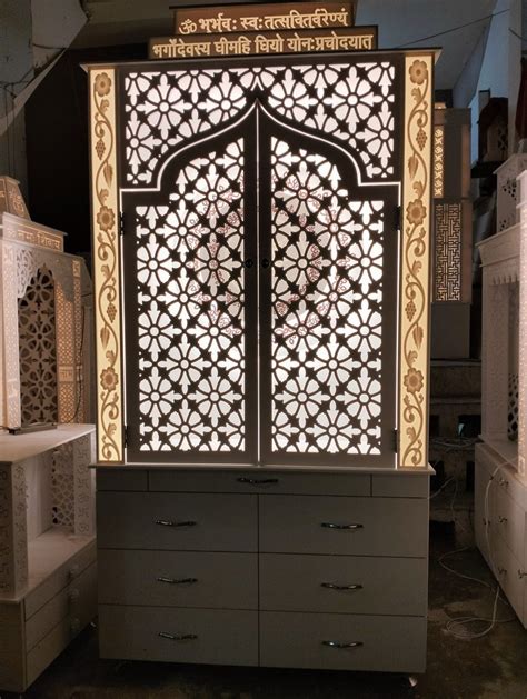 White Glossy Corian Temple With Door For Home At Rs Sq Ft In New