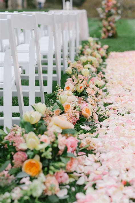 Flowers For The Dream Wedding Were Provided By American Grown And The