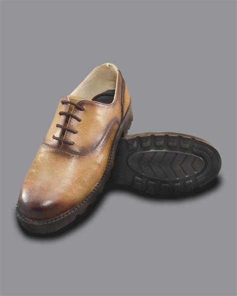 Zapato Oxford Cuero Almendra Para Mujer Elegante Y Casual