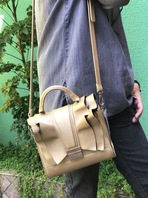 Bolsa Dourada Zara Bolsa De Ombro Feminina Zara Usado 33756950 Enjoei