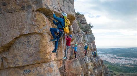 El Ayuntamiento de la Vall dUixó estrena la Vía Ferrata dels Sants de