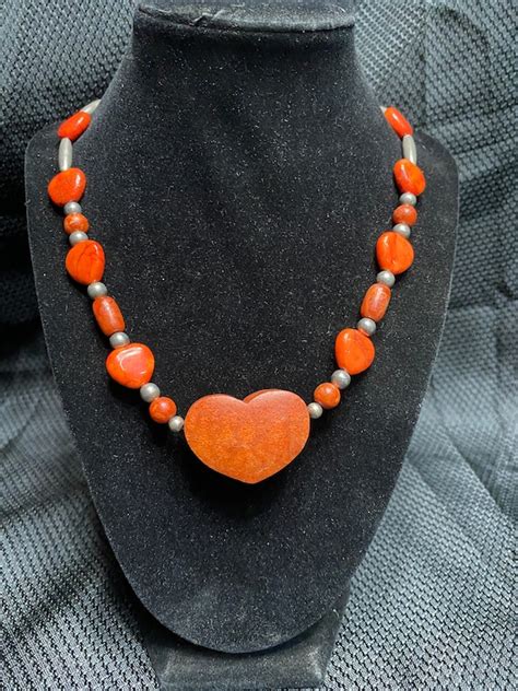 Vintage Red Heart Bead Gem