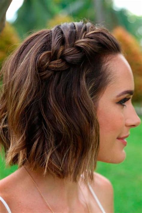 15 GORGEOUS AND EASY BEACH HAIRSTYLES TO ROCK THIS SUMMER Short