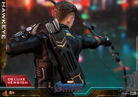 Hot Toys Reveals Hawkeye Ronin And War Machine Avengers Endgame Figures