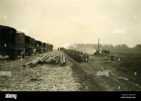 2 Weltkrieg WW2 Deutsche Soldaten Erobern URSS 01 November 1941