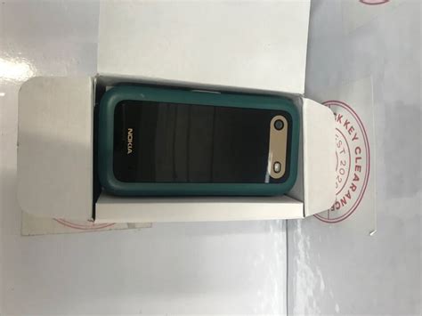 Nokia 2660 Flip Feature Phone With 2 8 Display 4G Connectivity Built