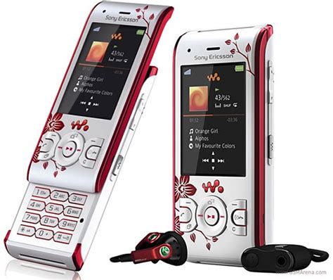 Sony Ericsson W Pictures Official Photos