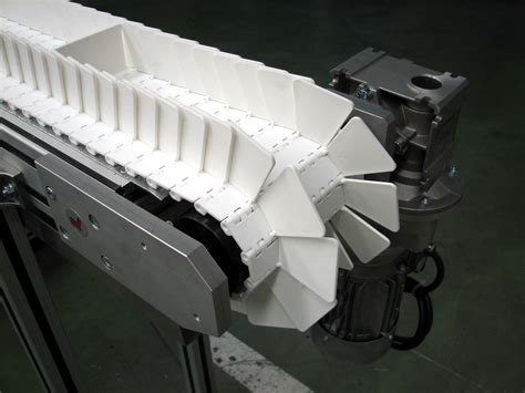 Modular Plastic Belt Conveyor - Nikai Systems