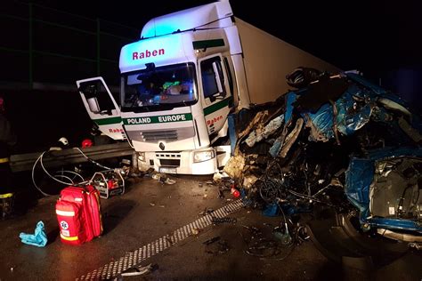 Miertelny Wypadek Na Autostradzie A Niedaleko W Z A Brzeziny