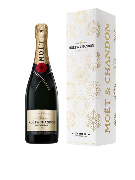 Mo T Chandon Verlicht De Feestdagen Met De Limited Edition Fles