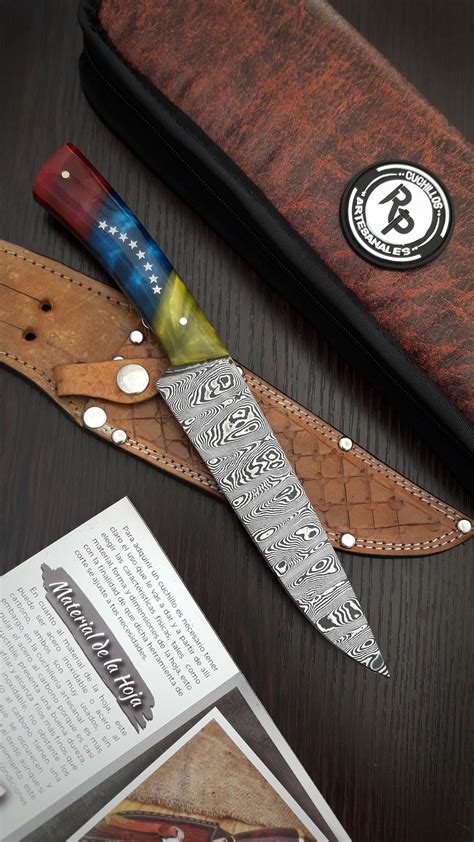 Cuchillo De Cocina En Acero De Damasco Patrón Aleatorio Cuchillos Artesanales Rp