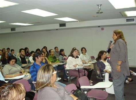 Ya están abiertas las preinscripciones para postgrados en Escuela