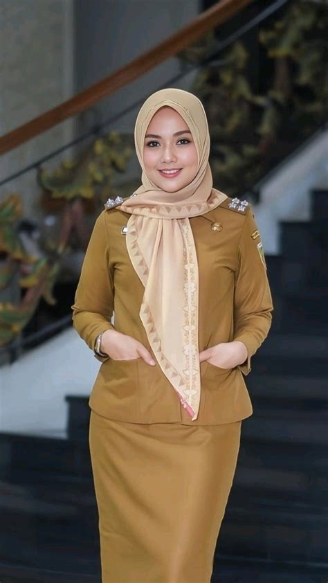 Pin Oleh Martha Andrian Di Quick Saves Di Model Pakaian Guru