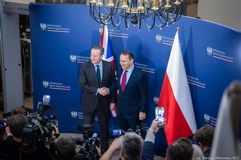 Rozmowy ministrów spraw zagranicznych Polski i Wielkiej Brytanii