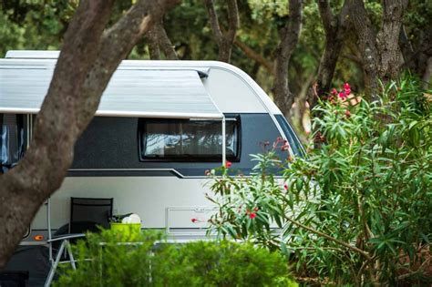 What is Stealth Camping? 8 Tips to Follow - 99camping