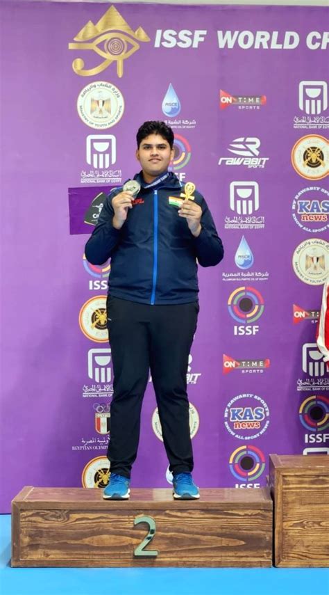 Free Photo World Championship Sameer Wins Silver In Junior Men S