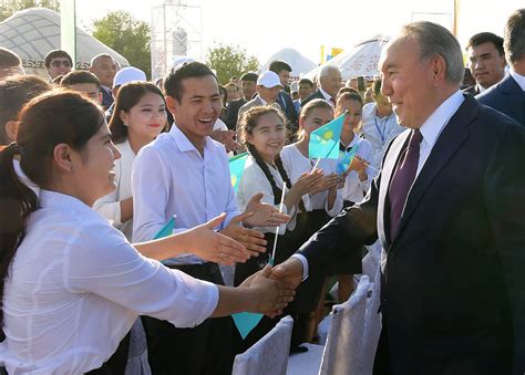 Nazarbayev In Perspective The Presidency Nazarbayev Begins