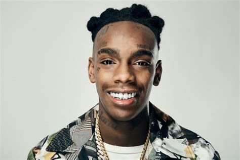 YNW Melly mostra otimismo e diz que estará em casa neste ano