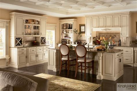 Kraftmaid Maple Cabinetry In Biscotti With Cocoa Glaze Traditional Kitchen By Kraftmaid