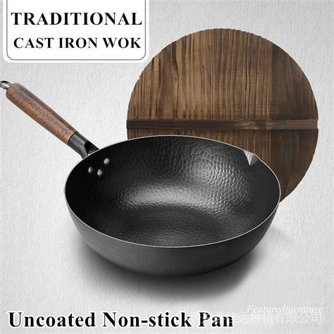 In StockTraditional Cast Iron Wok Uncoated Non Stick Without Oil