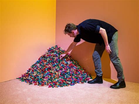 Untitled Portrait Of Ross In La Works Felix Gonzalez Torres