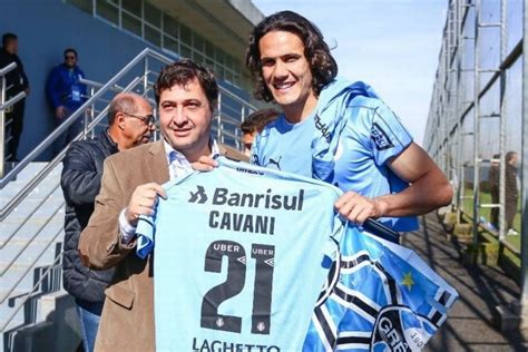 Jornalista Crava Acerto Entre Gr Mio E Cavani Ex Psg Romildo Bolzan