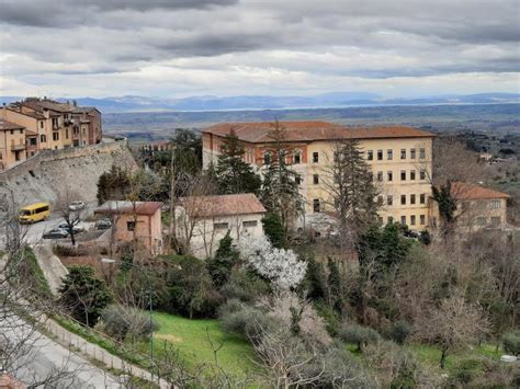 Settimana Corta A Scuola C Chi Dice No