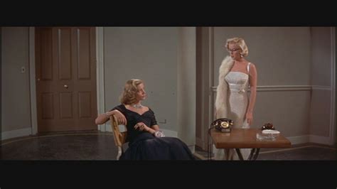 Marilyn Monroe in "How to Marry a Millionaire" - Marilyn Monroe Image (20166547) - Fanpop