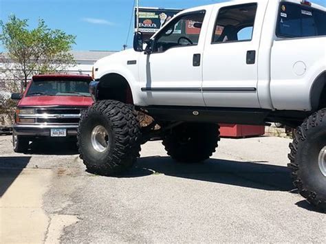 1999 Ford F250 Super Duty Lifted Monster